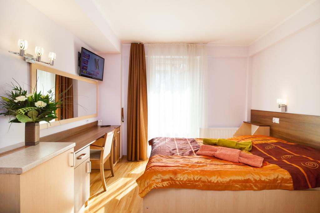 Sanatorium Zbyszko Hotel Буско-Здрой Стая снимка